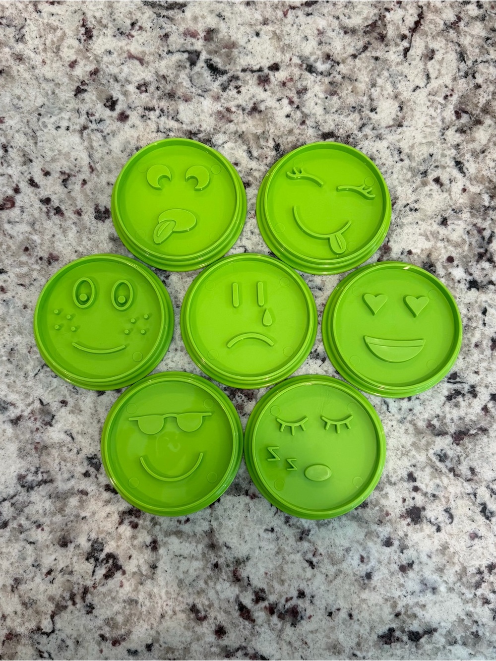 Pampered Chef Emoji Cookie Cutter Set